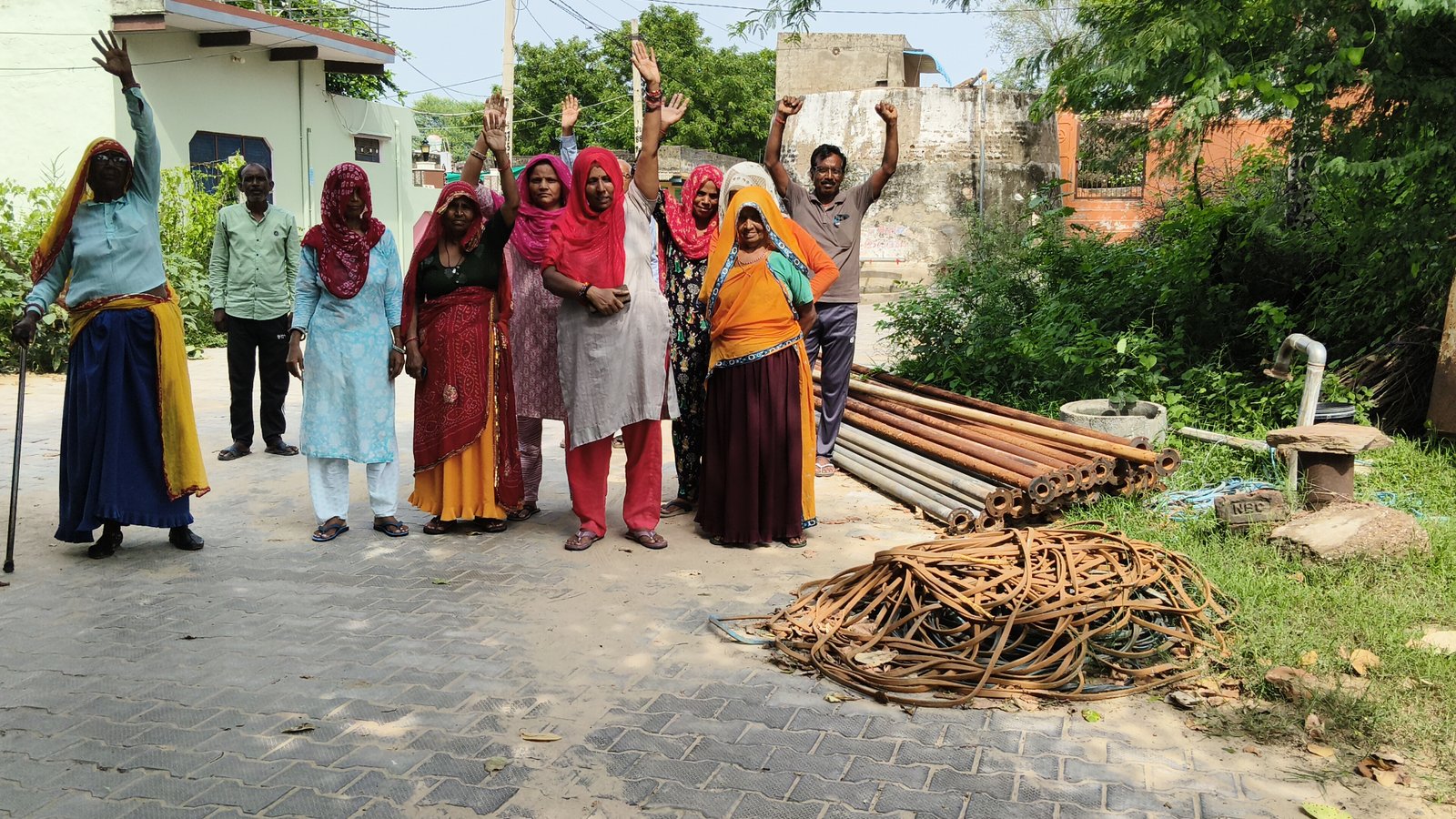 20 दिन से मोटर खराब, बूंद-बूंद पानी को तरसे सहड़ की मेघवाल बस्ती के लोग