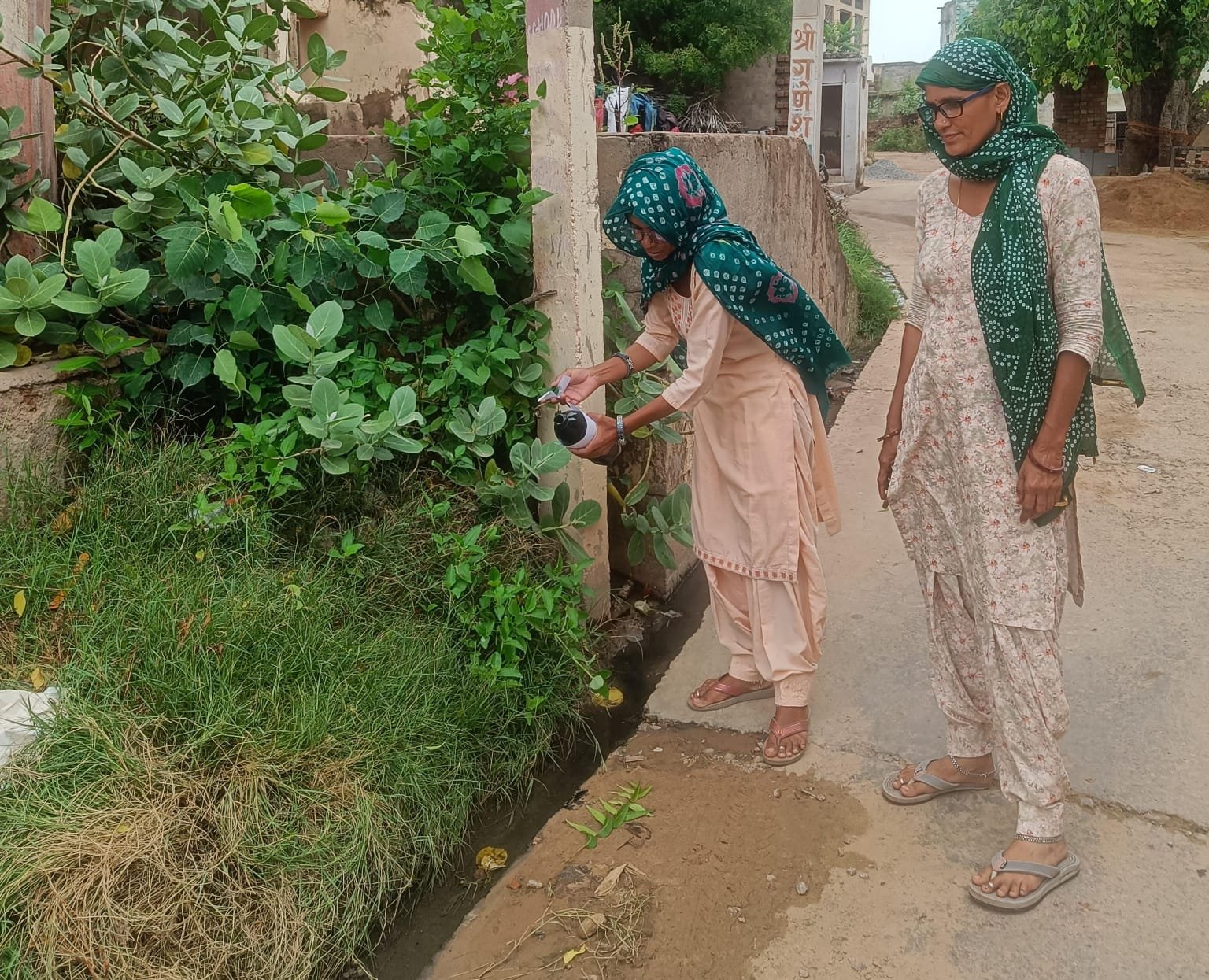 मच्छर जनित बीमारियों की रोकथाम के लिए बीसीएमओ टीम ने चलाया जागरूकता अभियान